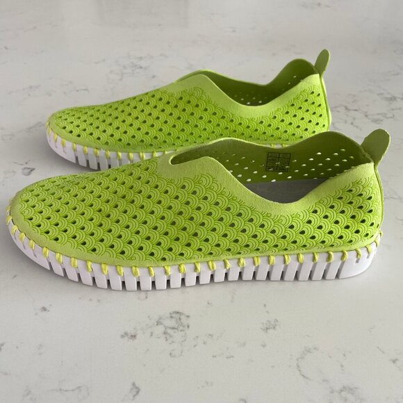 Ilse Jacobsen Hornbak Tulip Casual Comfy Slip On Shoes Lime Green Sz 39 NWOT - Picture 10 of 11